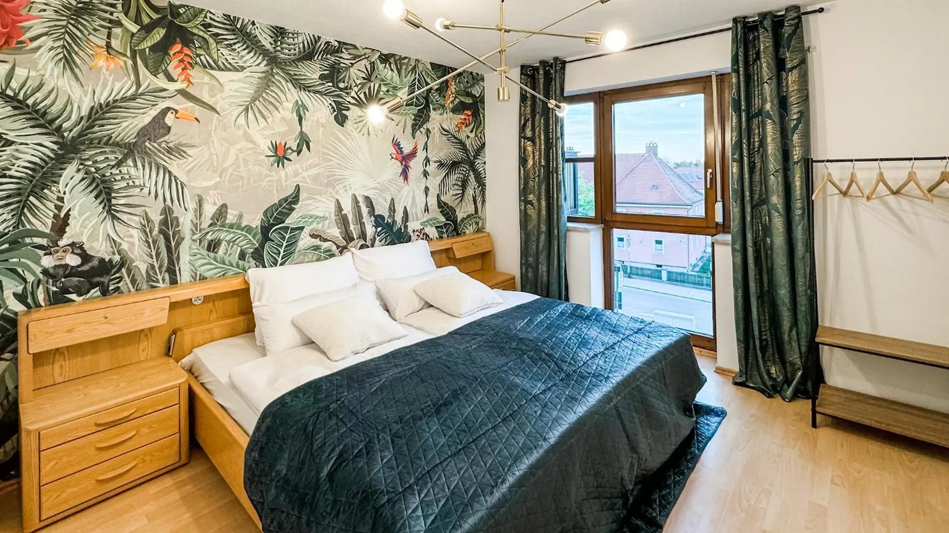 Apartment Valemi Bohochic I 2Br 6Pax I Toplage I Parkplatz I Balkon I Kueche Landsberg am Lech Germany
